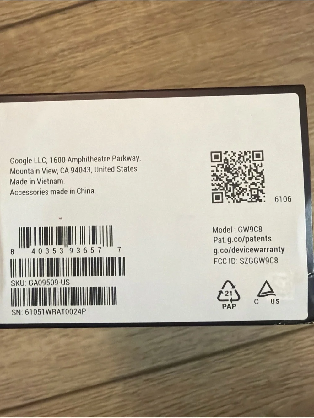 NEW OPEN BOX Google Fitbit Air Activity Tracker Obsidian GW9CB